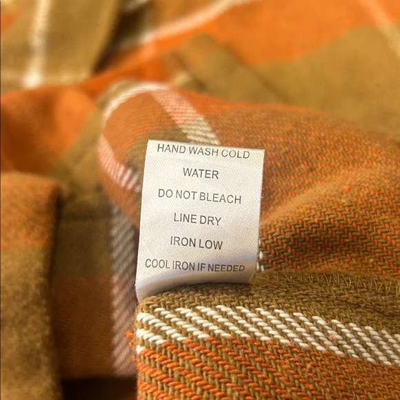 HYFVE Plaid Button Front Long Sleeve Shacket Jacket Women’s Size Small - Picture 9 of 10